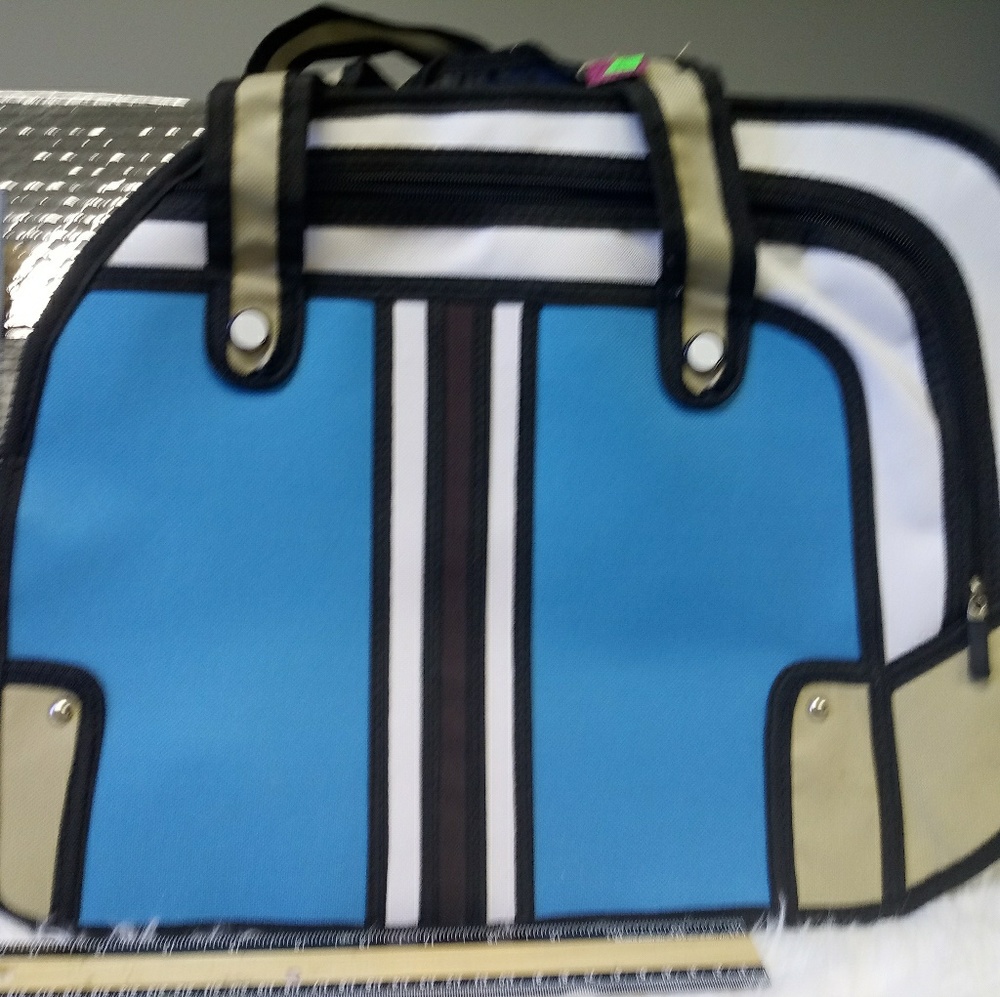 🌈Unique 3D flat purse!🌈